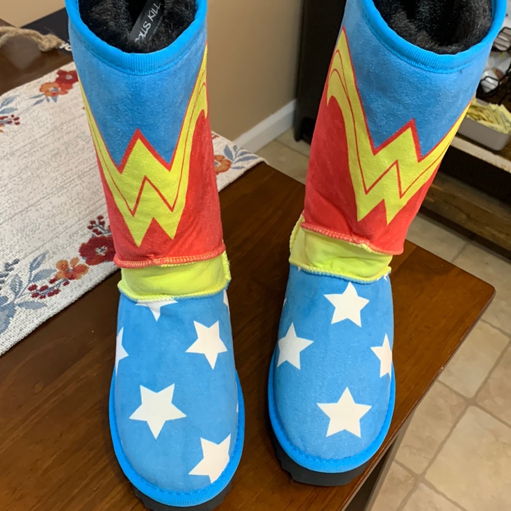 Dolls kill Wonder Woman slippers